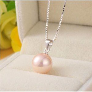 Women's Pink Pearl Pendant Necklace
